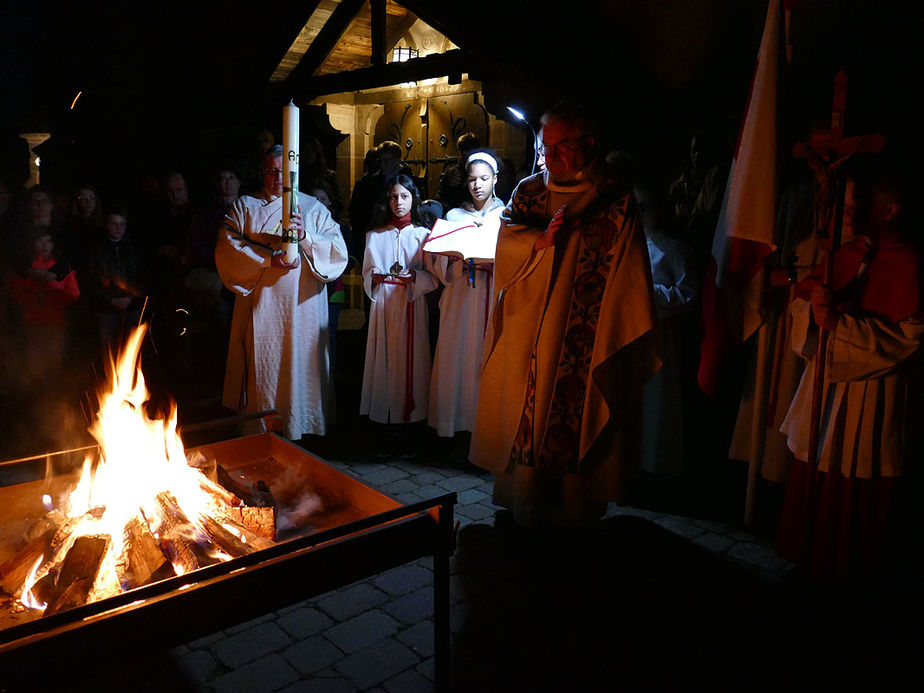 Lumen Christi - Auferstehungsmesse in St. Crescentius (Foto: Karl-Franz Thiede)